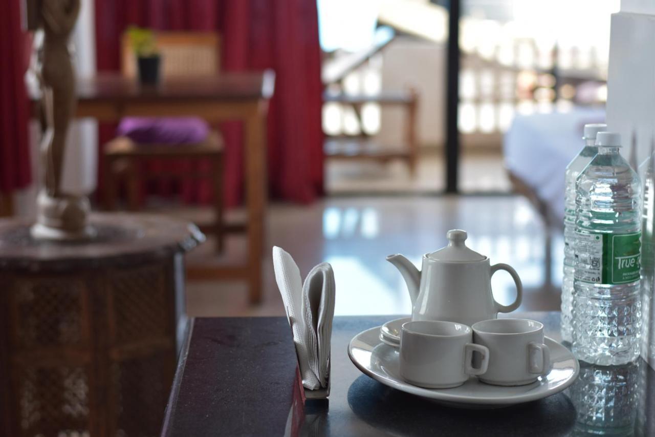 Packbag Beach Hotel Ковалам Екстер'єр фото