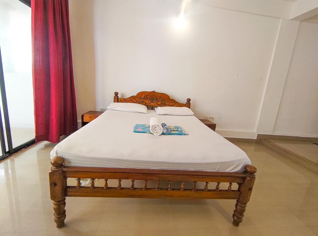 Packbag Beach Hotel Ковалам Екстер'єр фото