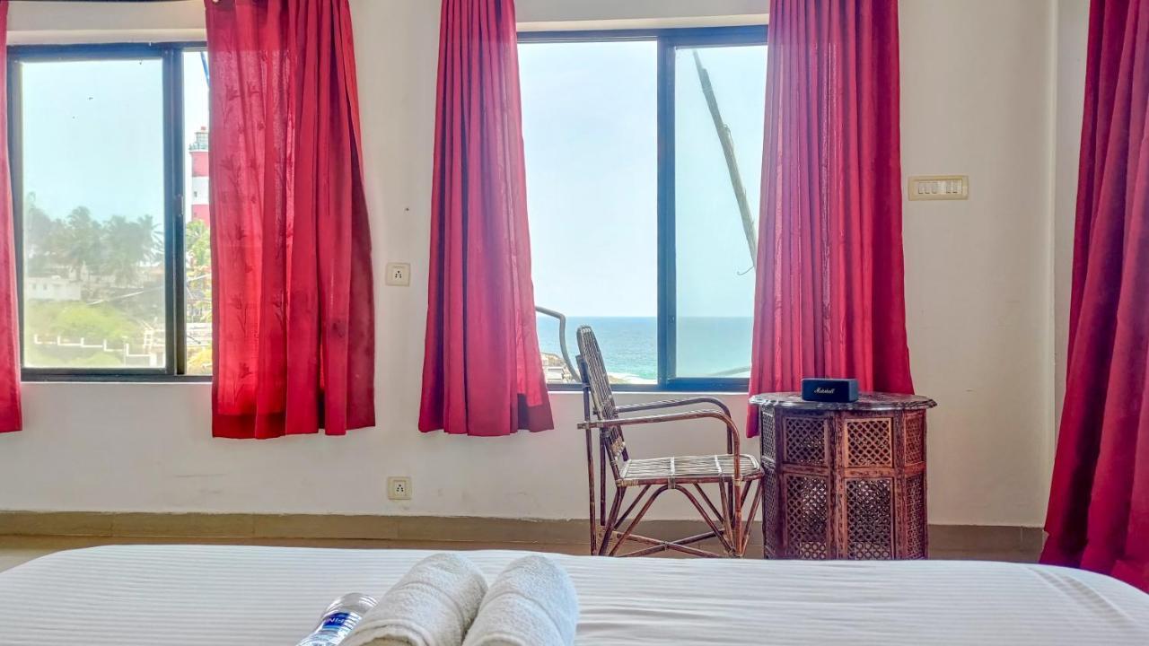 Packbag Beach Hotel Ковалам Екстер'єр фото